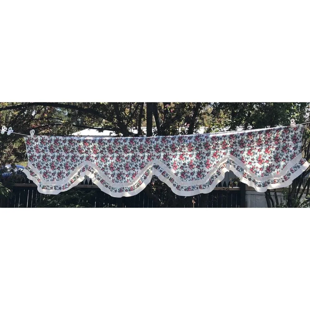 Scalloped Valance Apple Fruit Pattern Ruffle Trim 82 x 18 Country Farmhouse